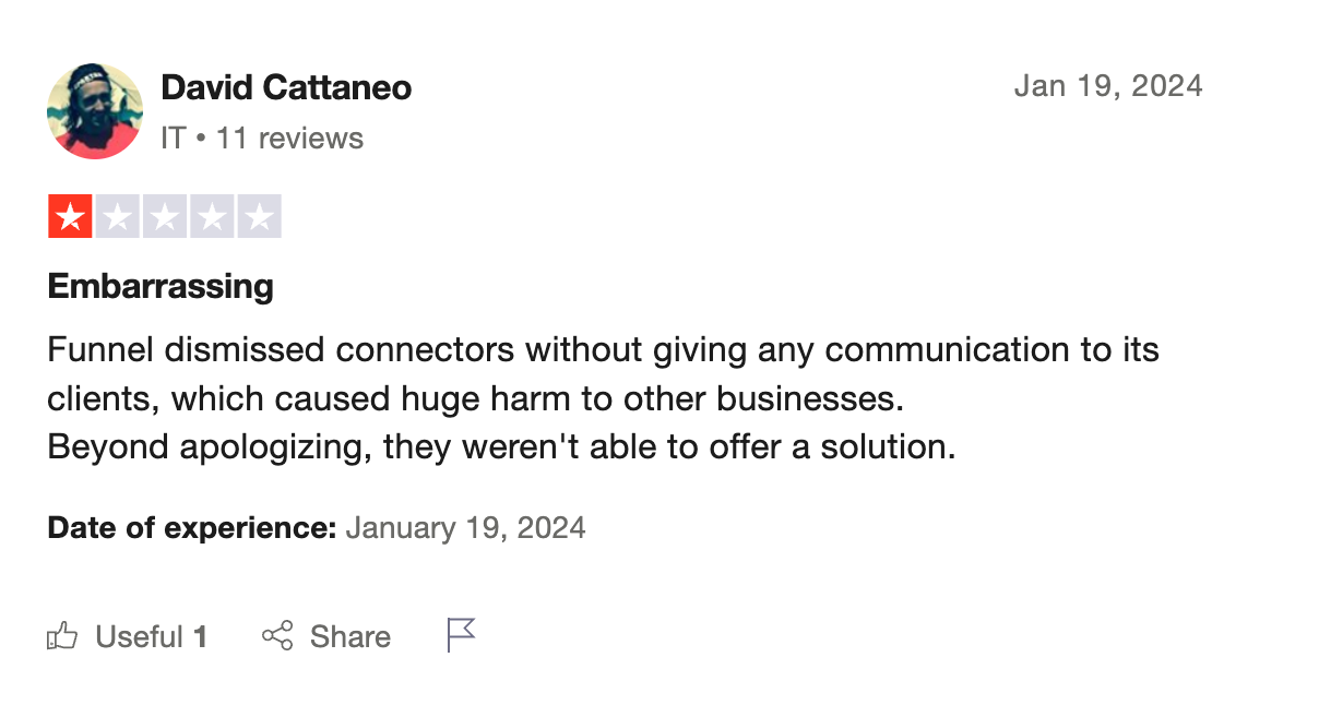 Funnel Negative Review - Review with one star, negative review and details.